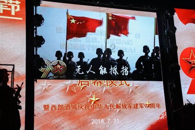 男朋友外出不告诉你干嘛去该不该生气?- 精准解答你的问题